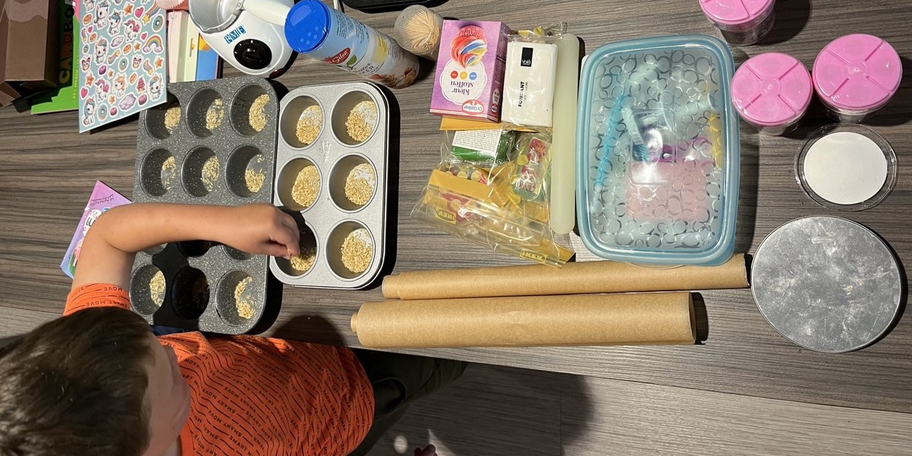 Foto: Cupcakes bakken en versieren voor Moederdag