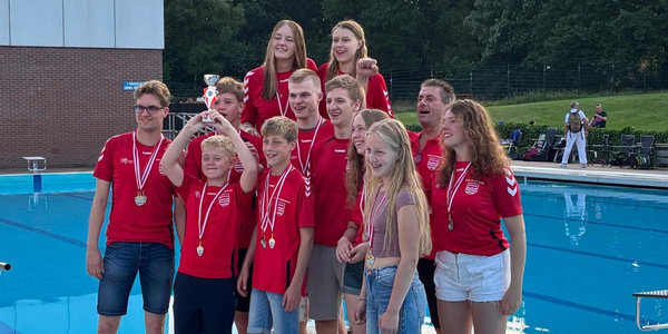 Foto: Zwemclub De Hokseberg dreigt te verdwijnen na 65 jaar, dringend op zoek naar nieuwe bestuursleden
