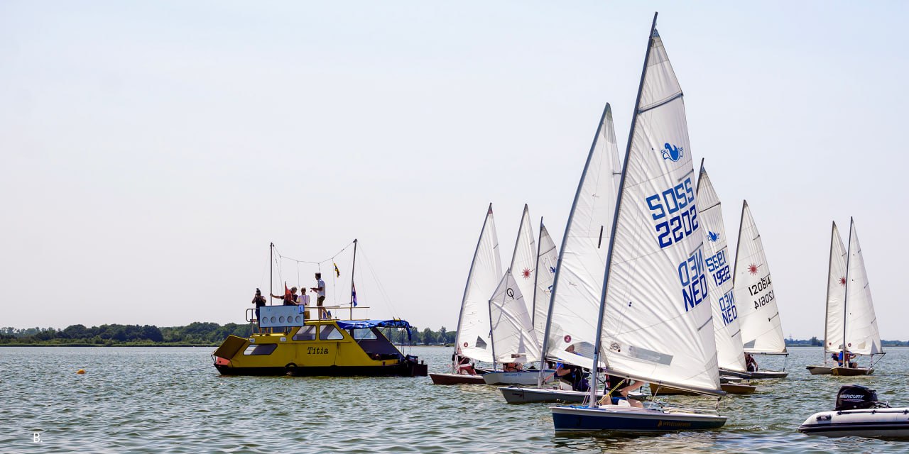 Foto: Zonnige zeildag en midzomerfeest bij WV Veluwemeer