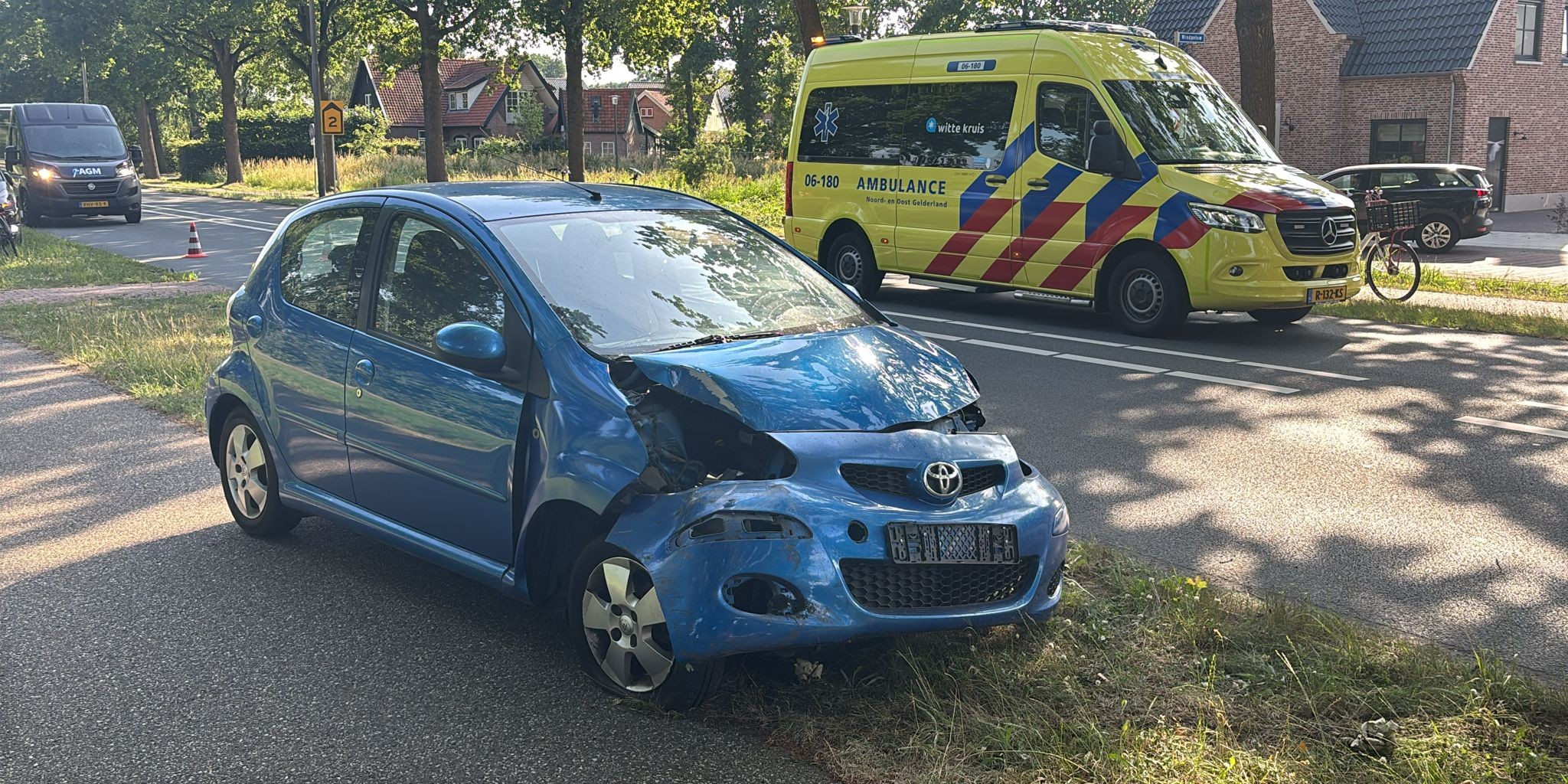 Foto: Eenzijdig ongeval op Elburgerweg in Nunspeet