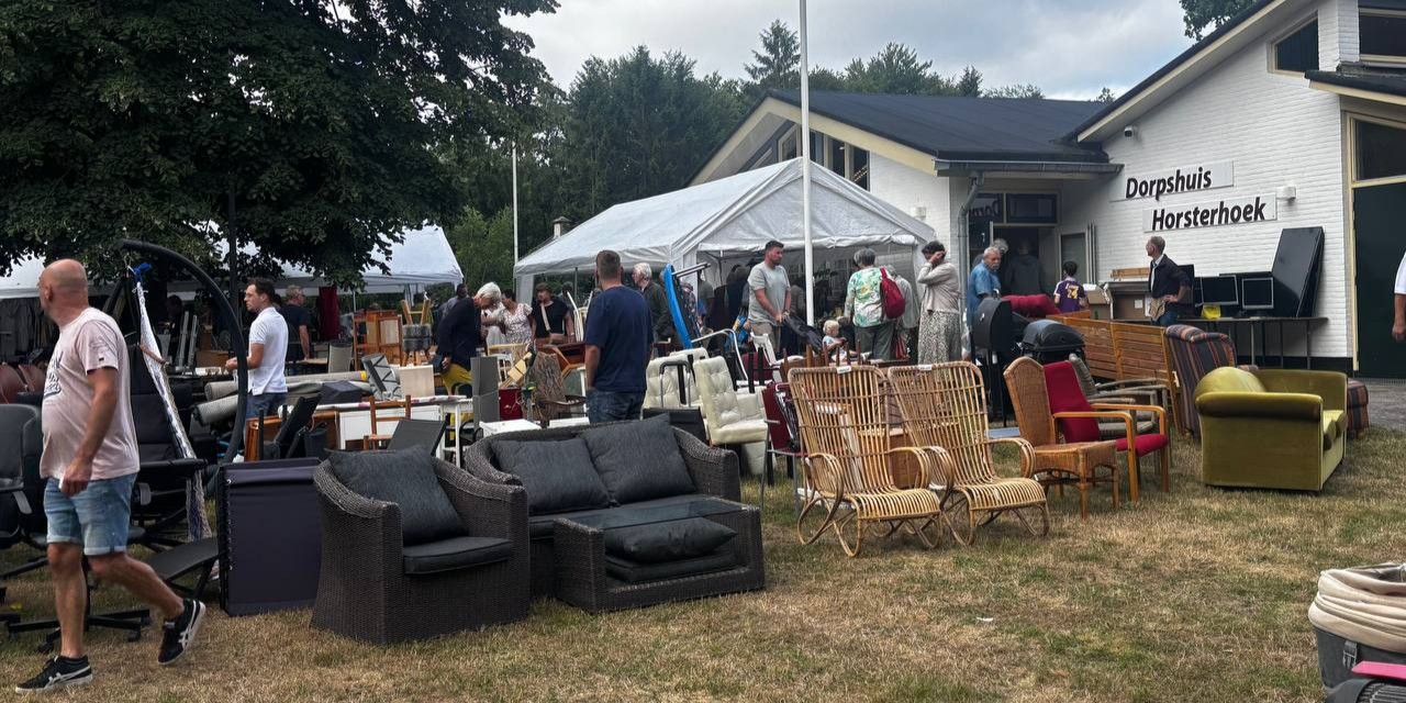 Foto: Nieuwe gezichten bij Rommelmarkt Vierhouten: ‘Goed moment om kennis te maken’