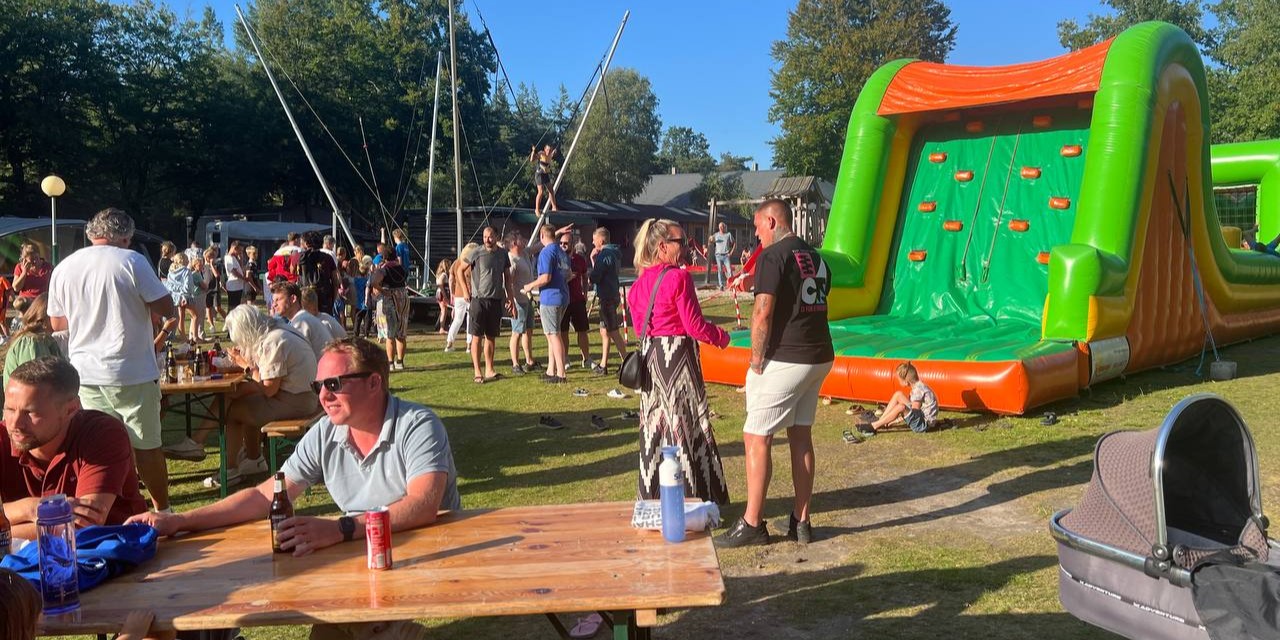 Foto: Zonnige Foodtruckdag op Camping de Tol in Nunspeet