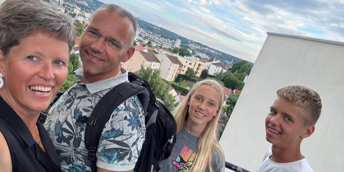 Foto: Vakantie eindigt bitter: Caravan vol bagage gestolen van Nunspeets gezin