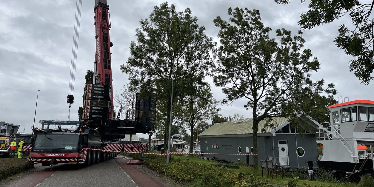 Foto: Boothuis van KNRM reddingstation Elburg klaar voor grootschalige renovatie