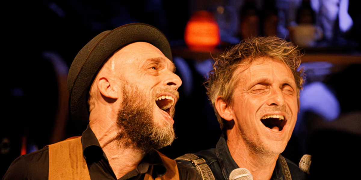 Foto: Broers Speelman en Speelman spelen jubileumvoorstelling ‘Alles op z’n plek’