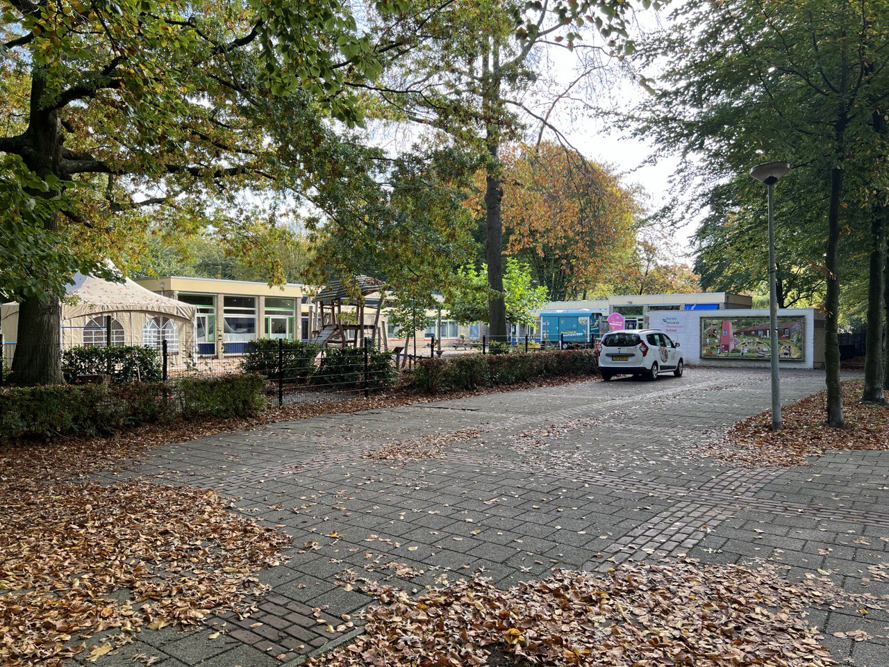 Foto: Eerste Veluwse Montessorischool in Nunspeet krijgt grondige renovatie