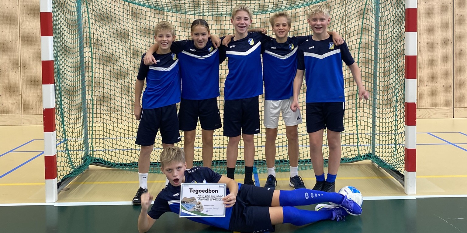 Foto: Legion Lions winnen spannend zaalvoetbaltoernooi in De Wiltsangh