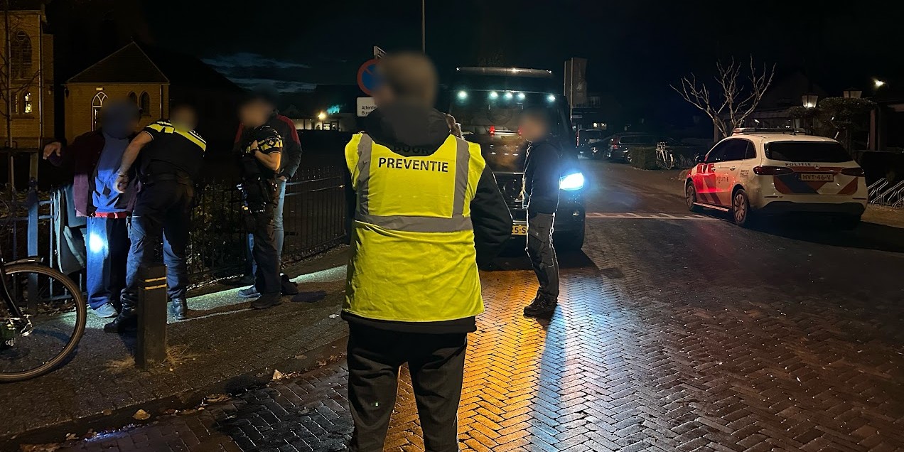 Foto: Dief grijpt buit in Elspeet, maar wordt drie minuten later al gepakt