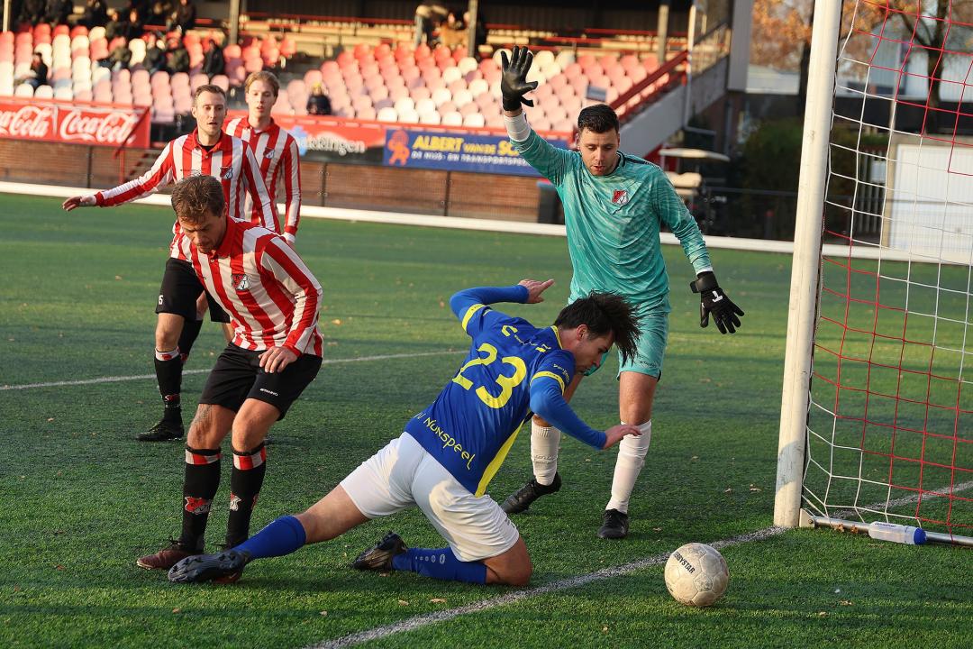 Robur et Velocitas wint met 3-1 van Nunspeet