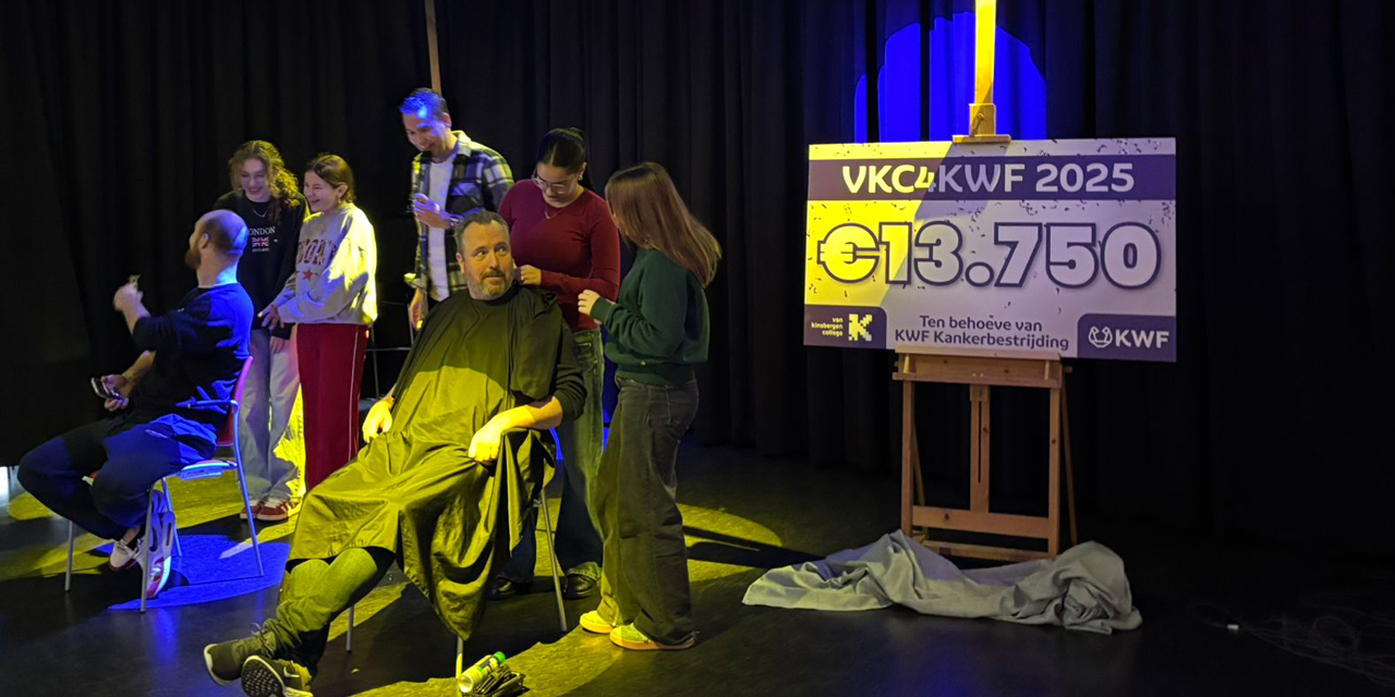 Foto: Van Kinsbergen College breekt record met opbrengst actiedag: tondeuses in de aanslag