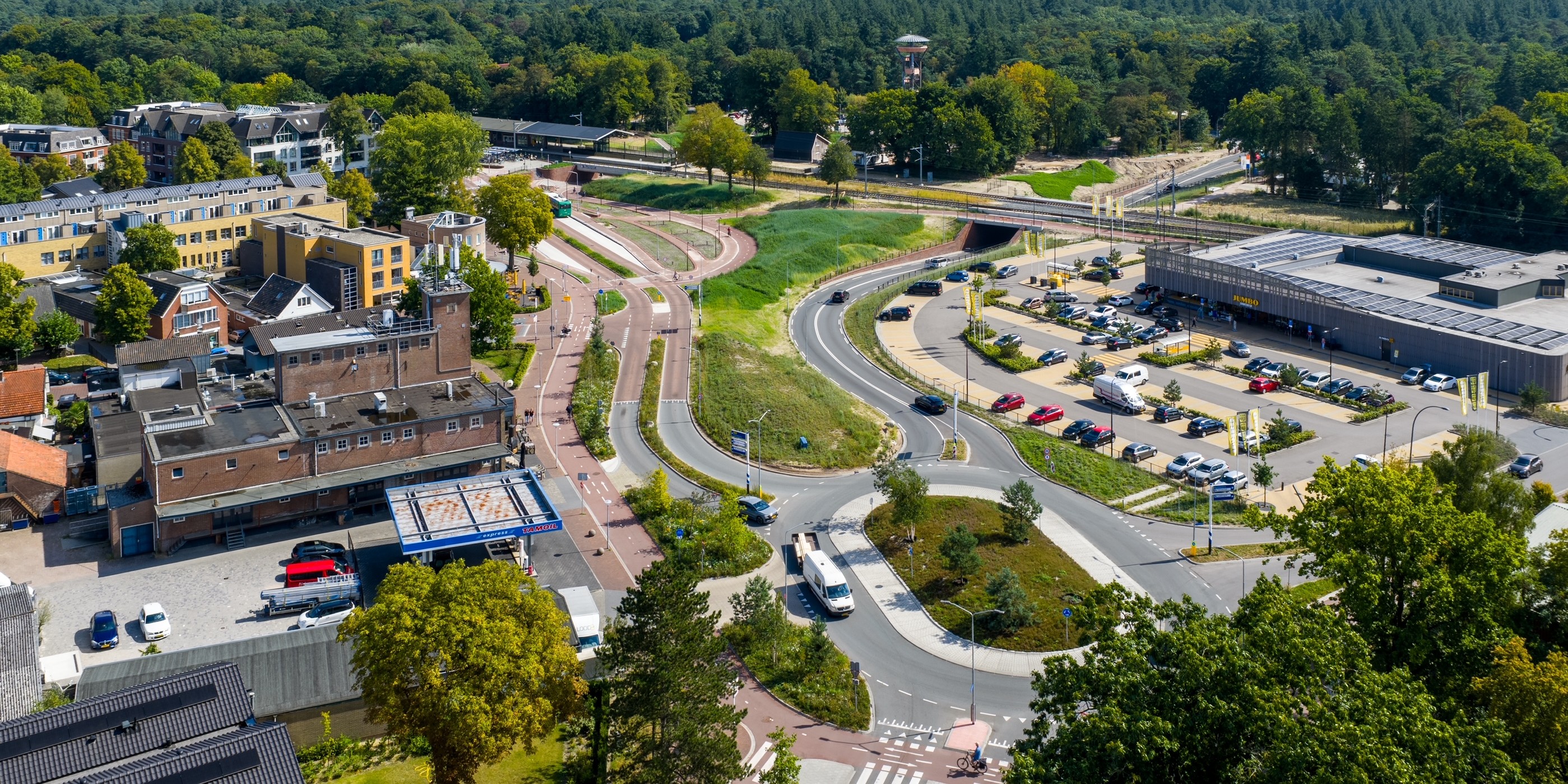 Foto: Miljoenenproject stationsomgeving is bijna klaar en dat krijgt een feestelijk tintje