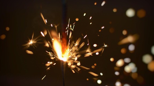 Foto: Jaarwisseling 2025-2026: afscheid in licht en kleur?