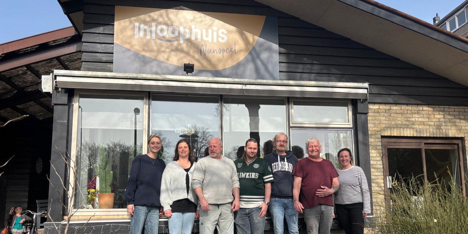 De kracht van een warme plek: De kledingbank van inloophuis Nunspeet