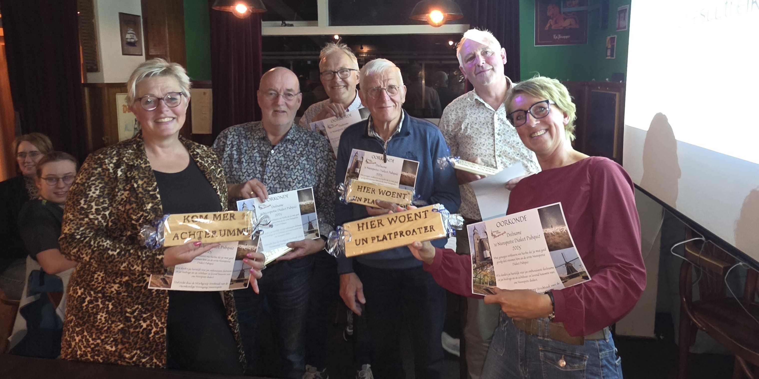 Foto: Deze werkgroep houdt dialect levend met pubquiz en dat smaakt naar meer