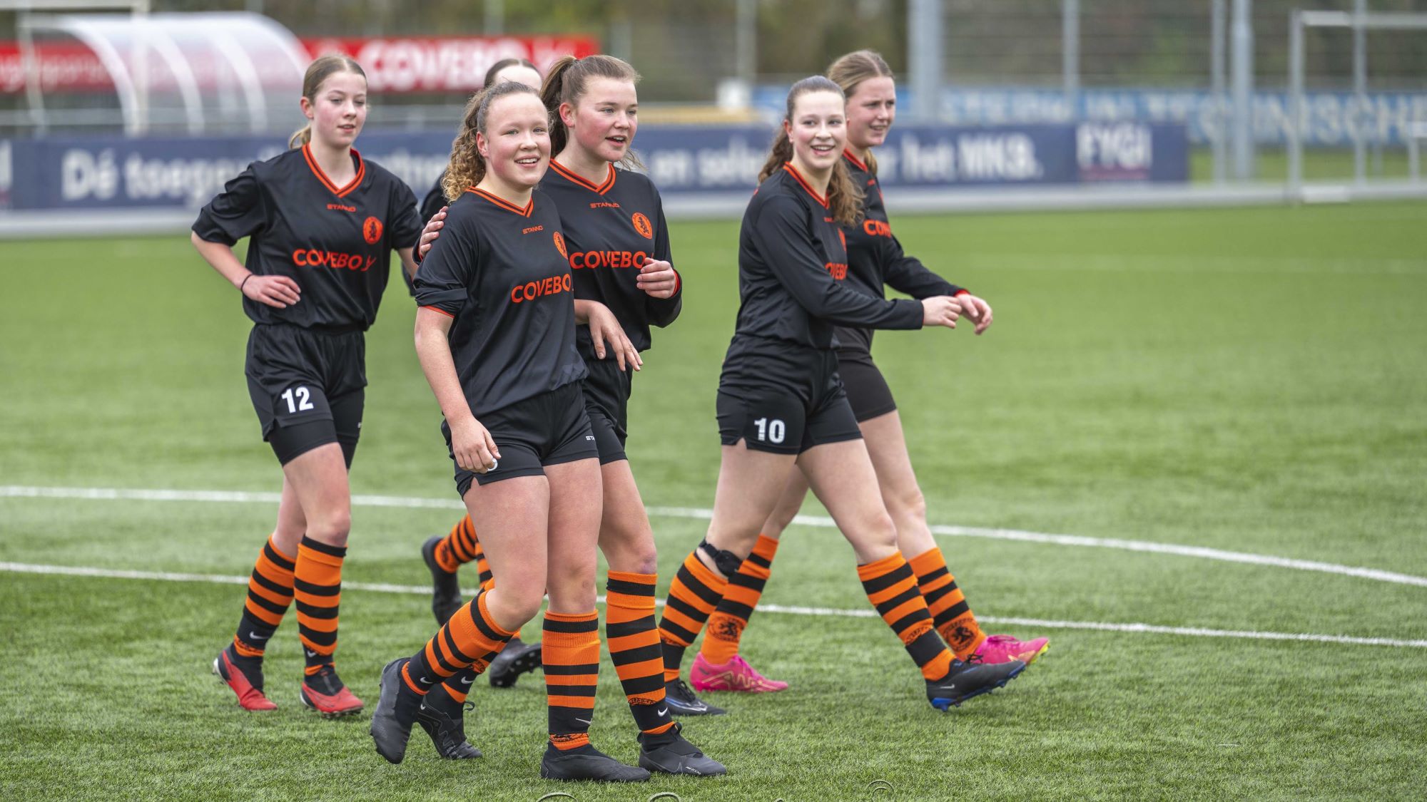 Foto: Solide overwinning voor Sparta MO17 op Victoria Boys