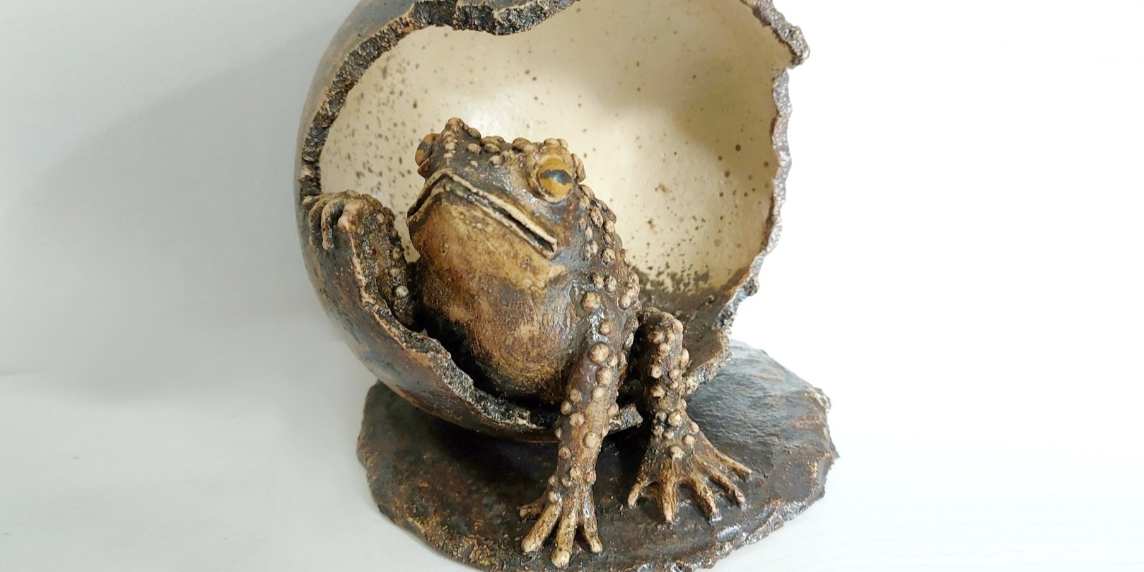 Foto: Kunst bekijken bij de kunstenaar thuis tijdens Atelierroute Putten