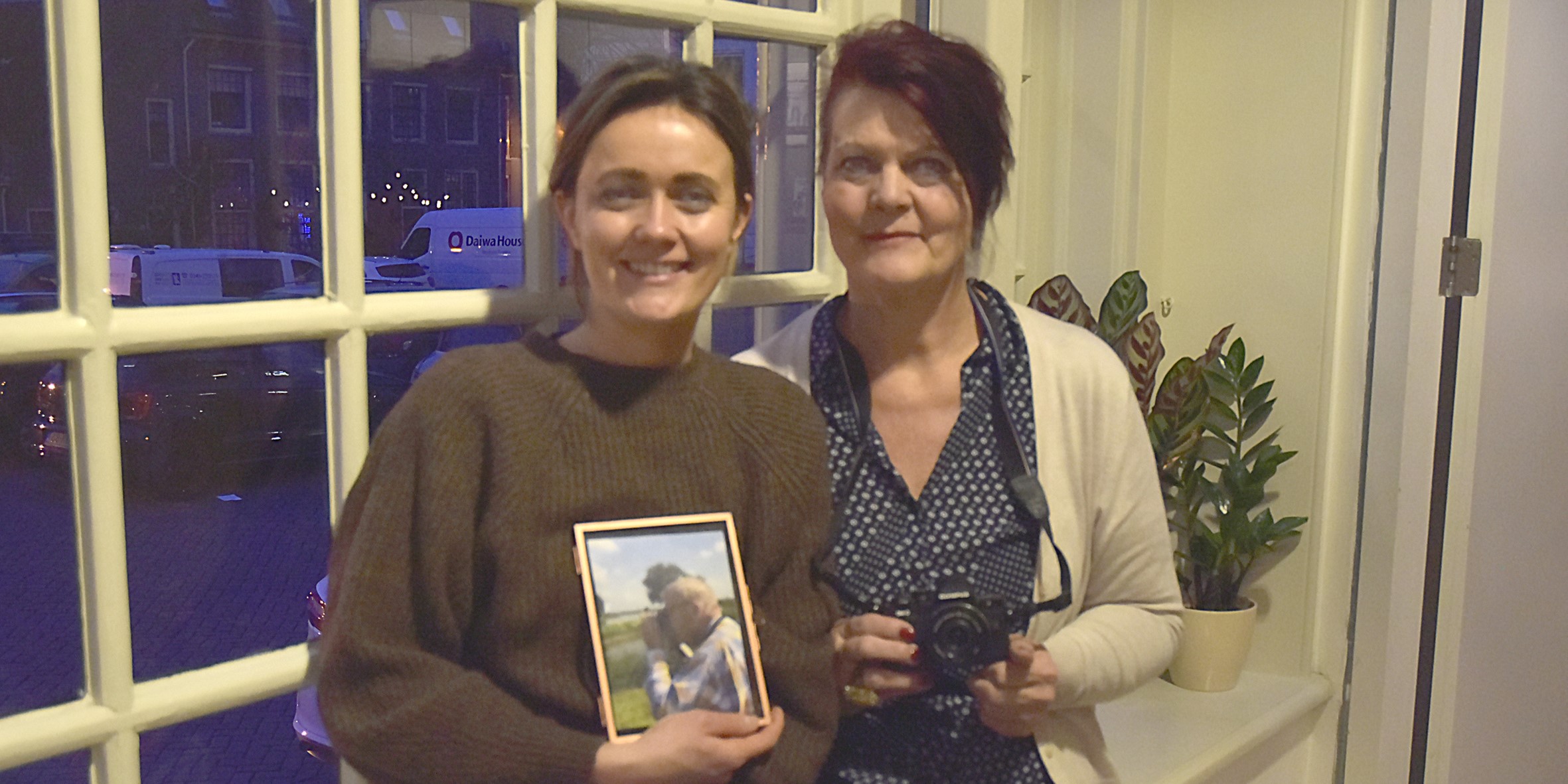 Foto: Hobbyfotografen exposeren abstracte foto's in klooster Harderwijk