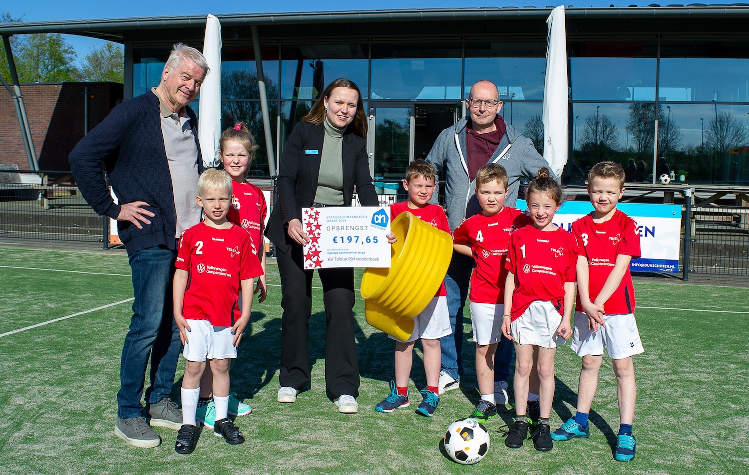 Foto: Statiegeldactie KV Telstar levert ruim 197 euro op