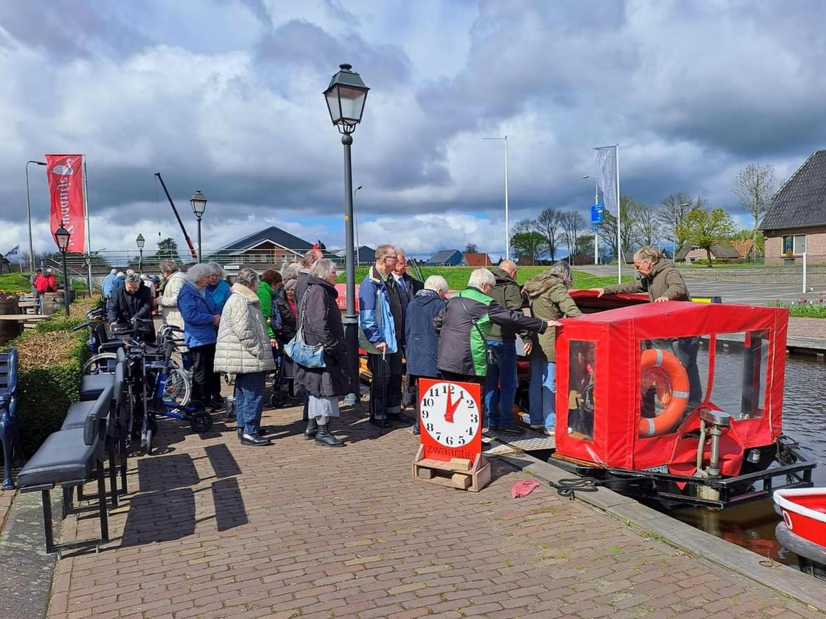Foto: Zonnebloem Nijkerk – Nijkerkerveen dagje uit in Giethoorn