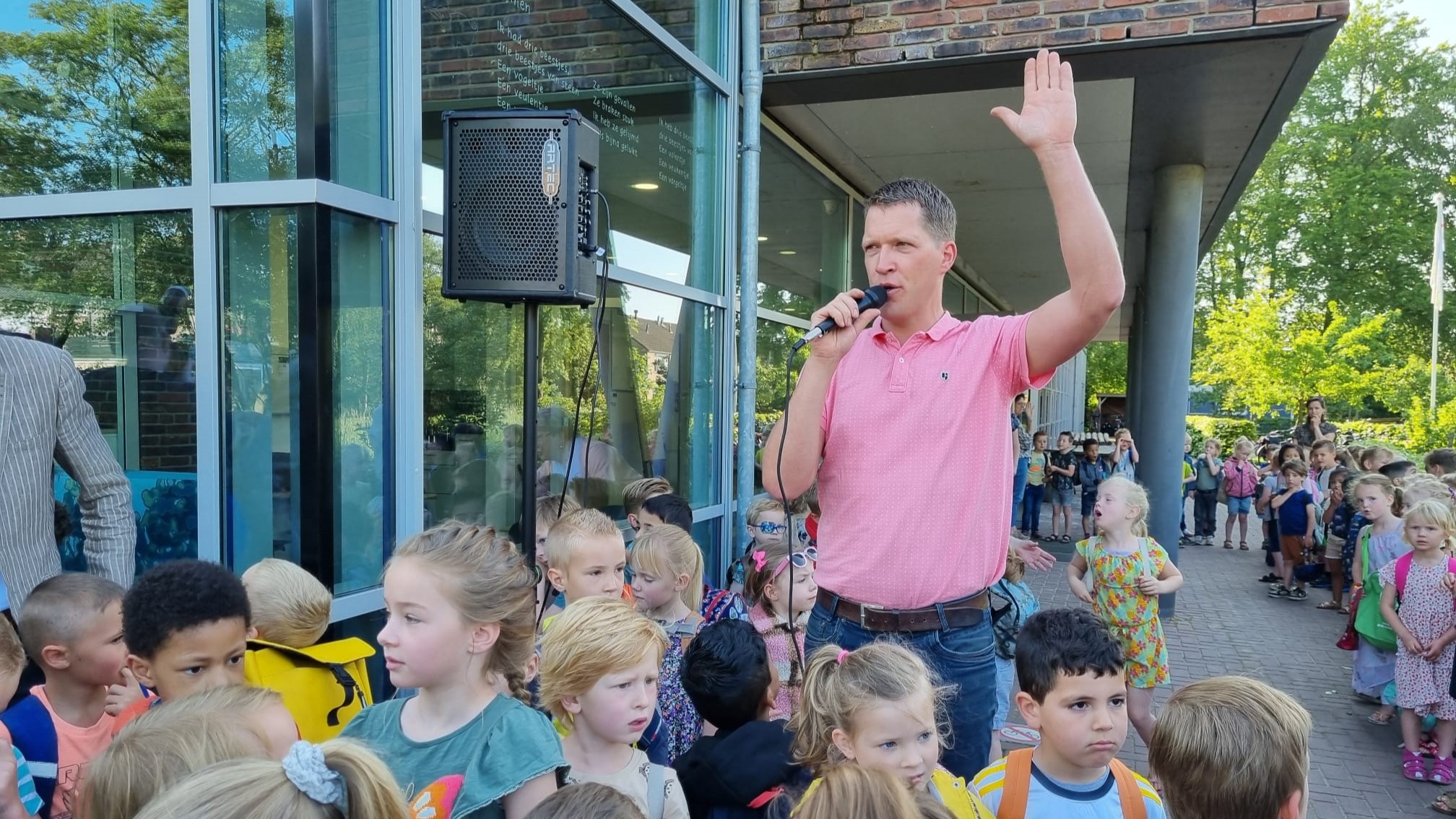 Foto: Maranathaschool Nijkerk heropend na verbouwing