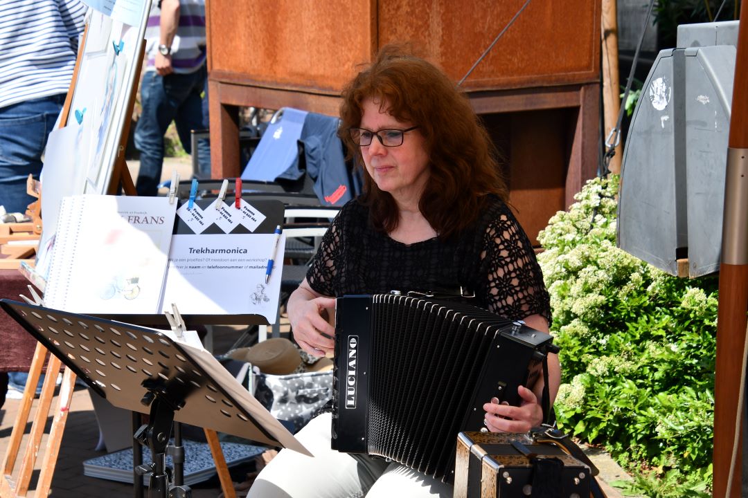 Foto: Franse klanken over Hoevelakense pleinen