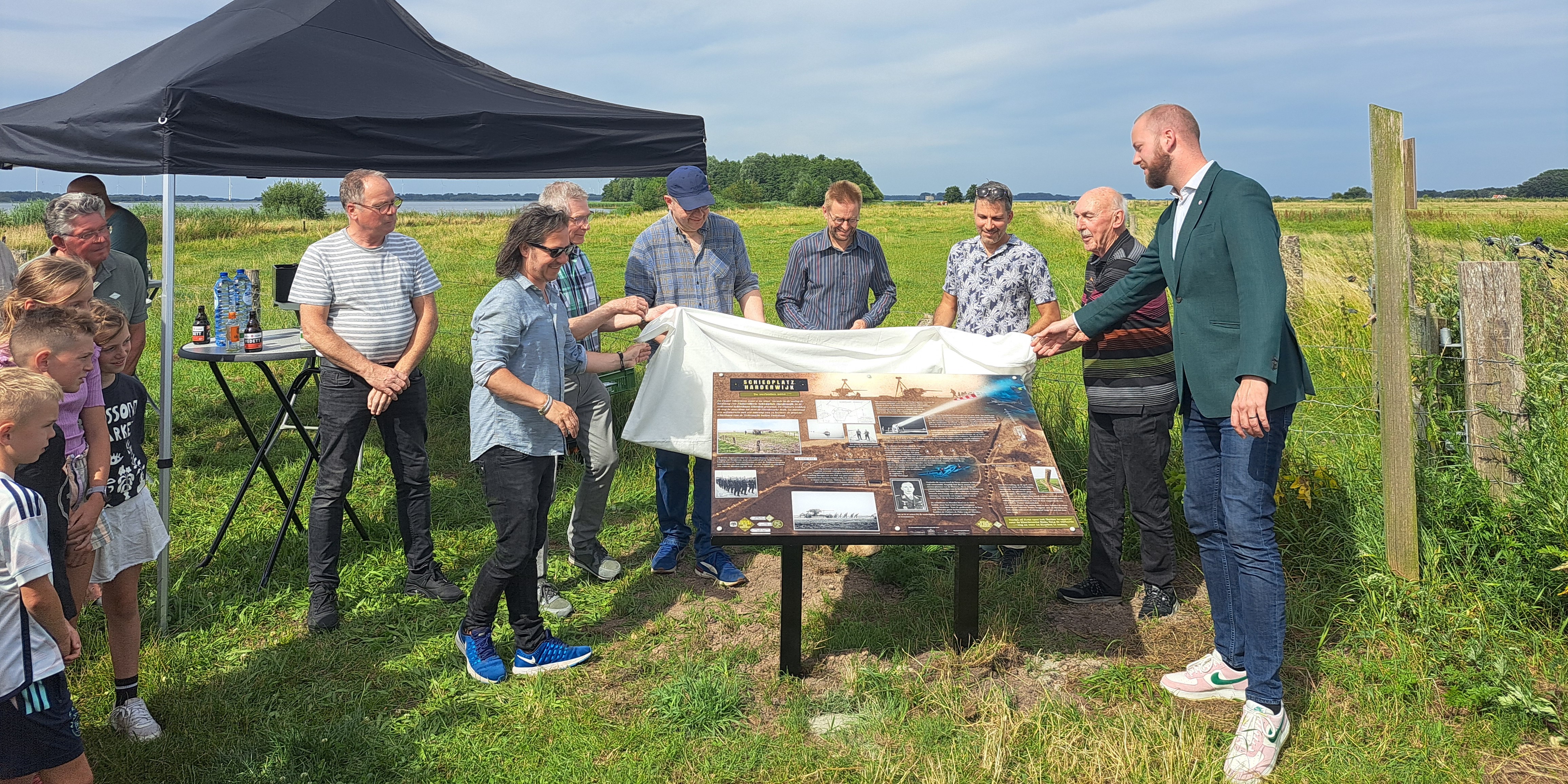 Foto: Geschiedenis schietkamp Tweede Wereldoorlog in Hierden zichtbaar dankzij infopanelen