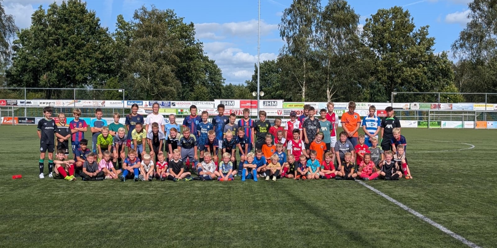 Foto: Geslaagde aftrap jubileumweek VV Hulshorst