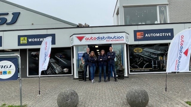 Foto: 40 jaar AGJ in Elburg: ‘We kwamen er toevallig achter door een uittreksel van de KVK’