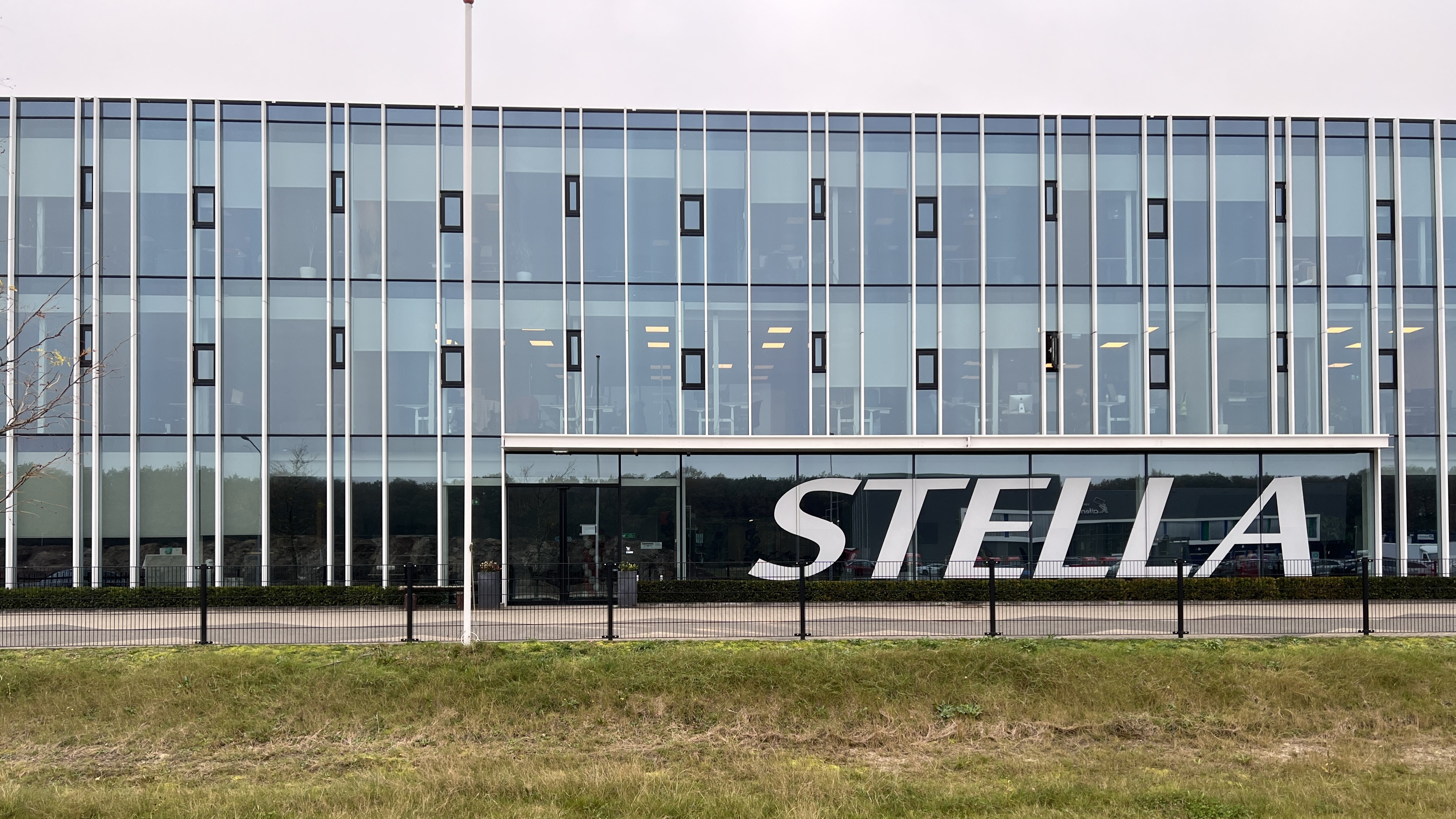 Foto: Belandt Stella fietsen van de regen in de drup? Dit weten we over de nieuwe eigenaren