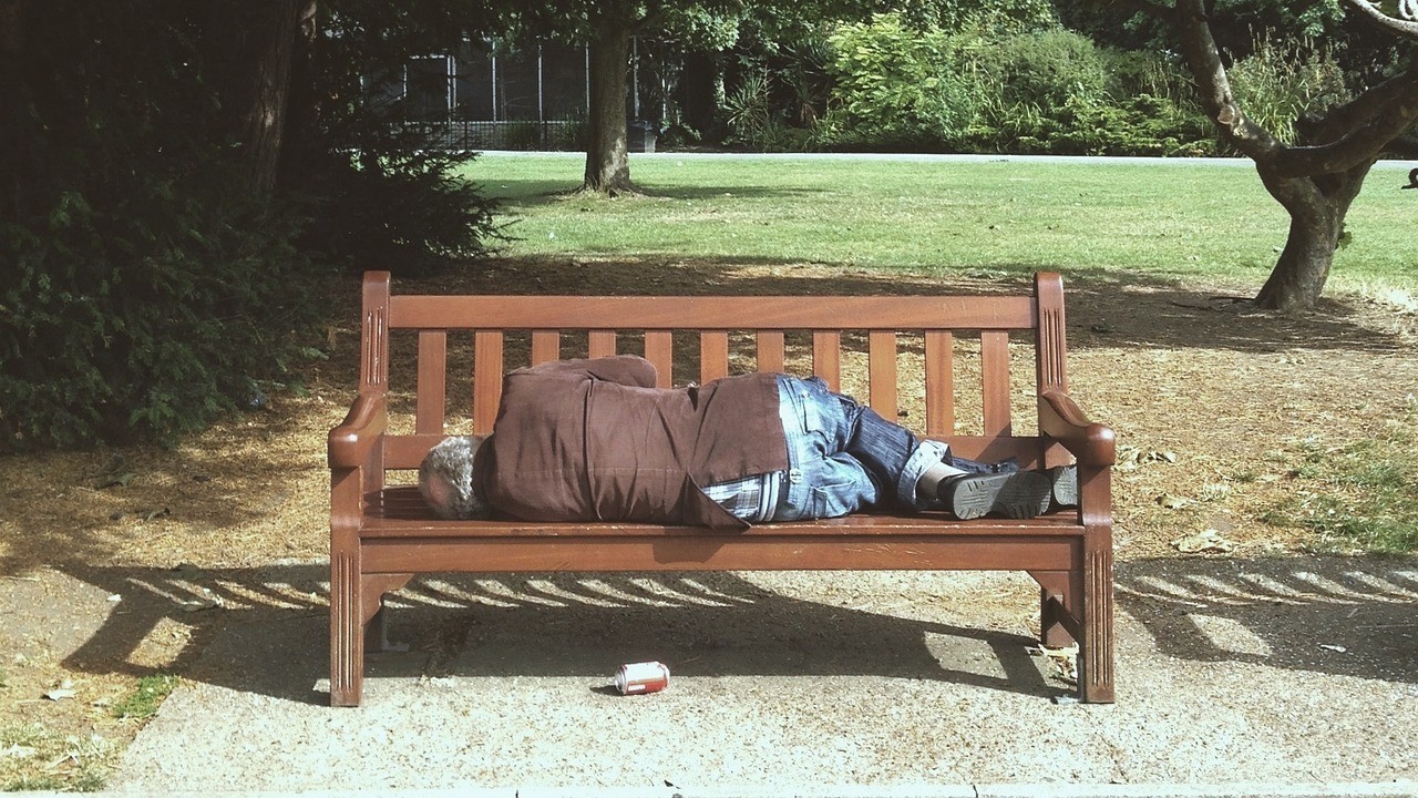Foto: Slapen op openbare plekken straks verboden in Nunspeet?