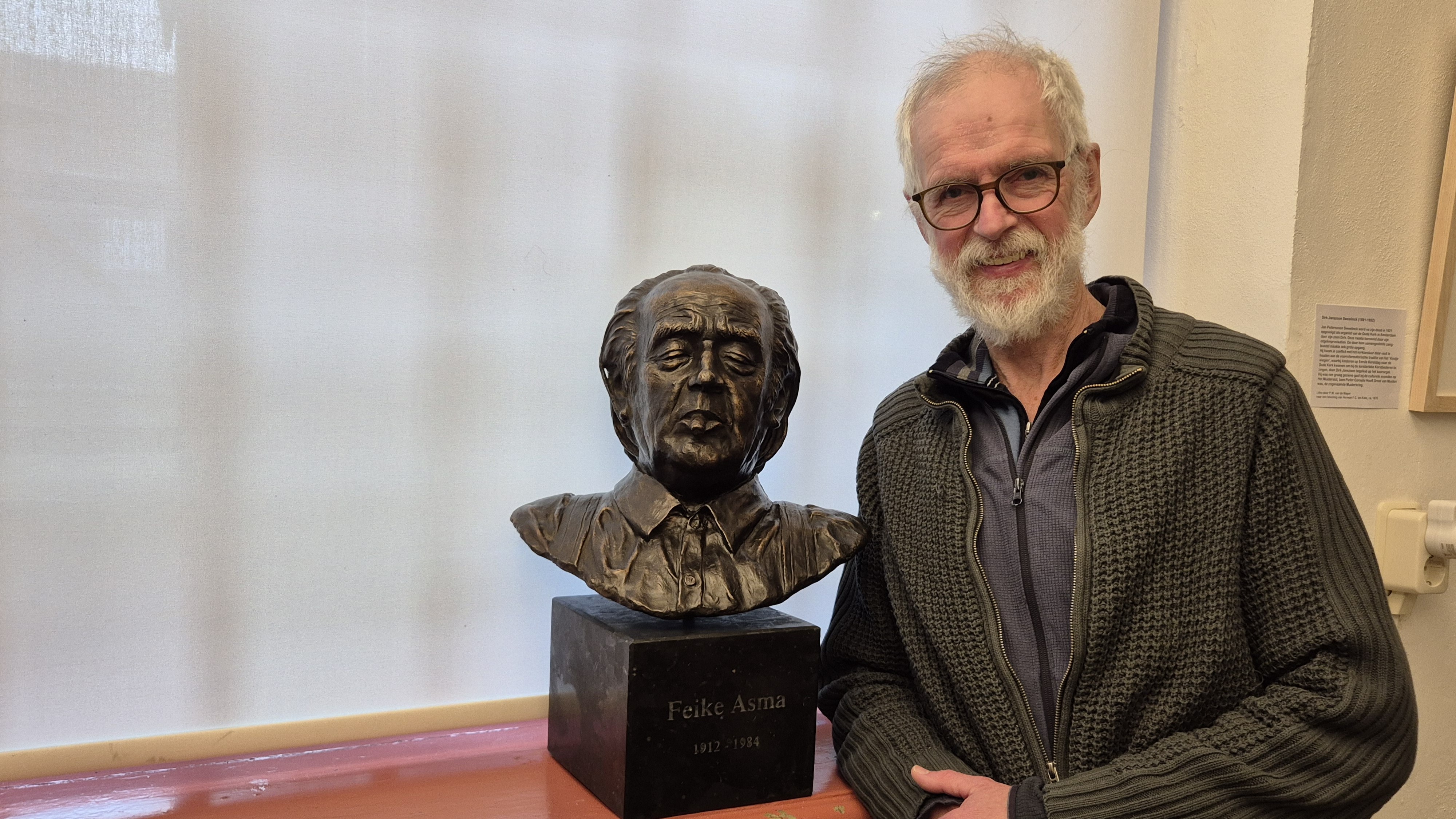 Foto: Orgelmuseum herdenkt Feike Asma met nieuw kunstwerk door Marius van Dokkum