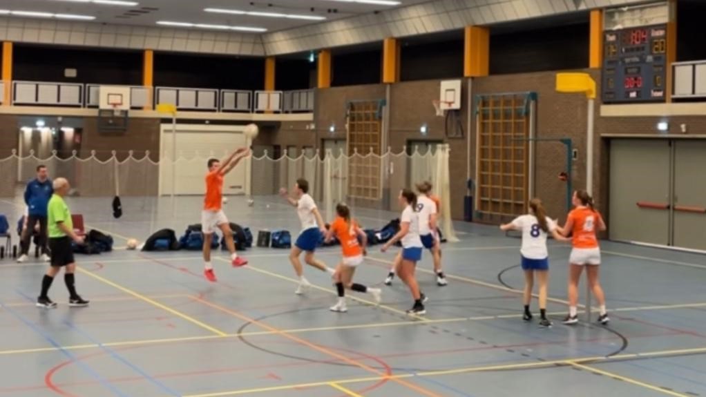 Foto: Sparta/Djops beloont zichzelf na moeizame start tegen DWS