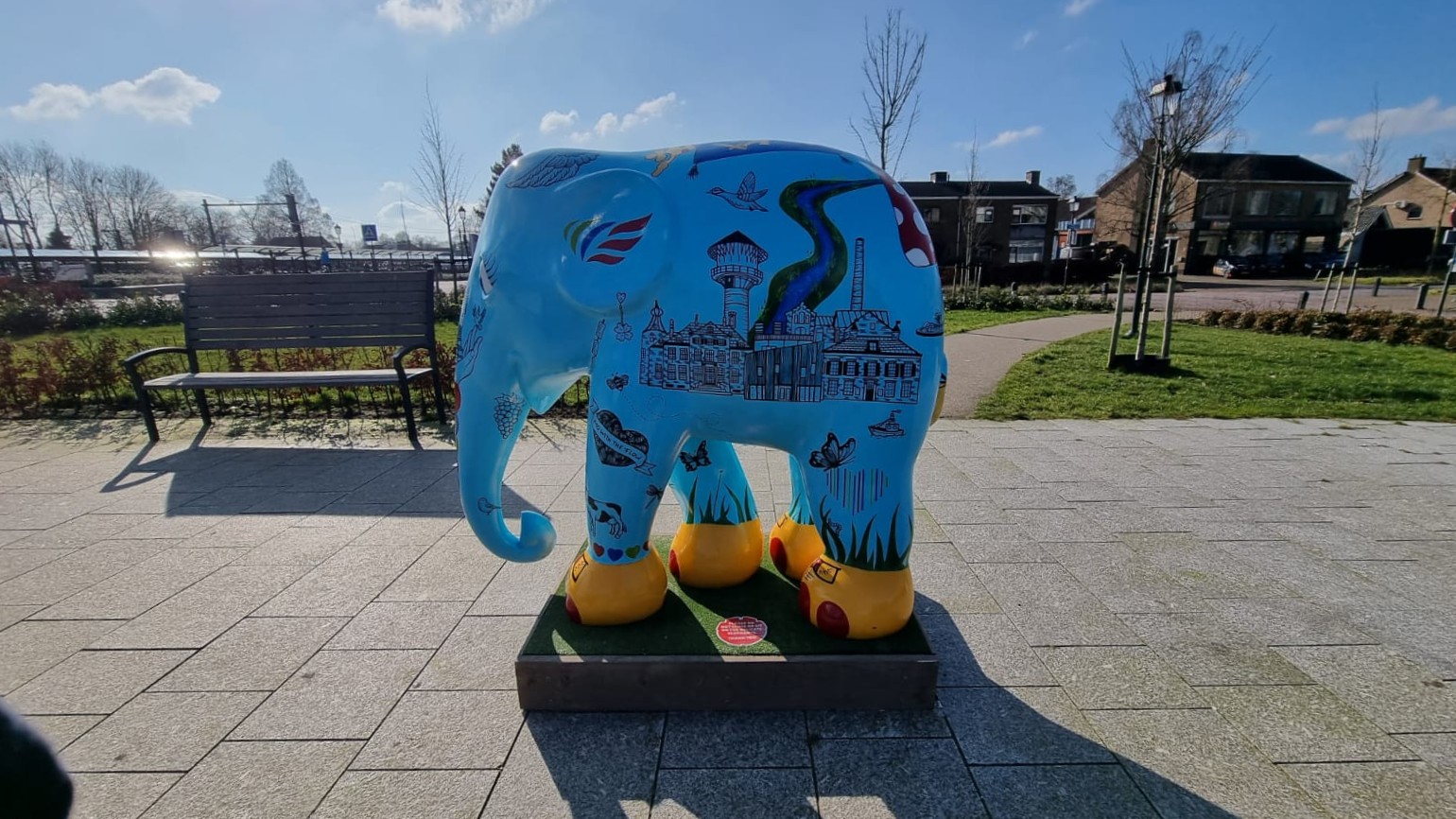 Foto: Niekarkse Olifant tijdelijk terug naar werkplaats