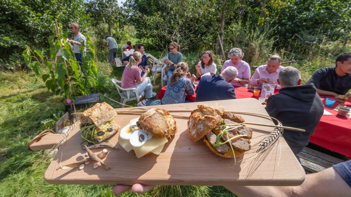 Foto: Regio Foodvalley presenteert 'Broodje Vallei' met lokale ingrediënten