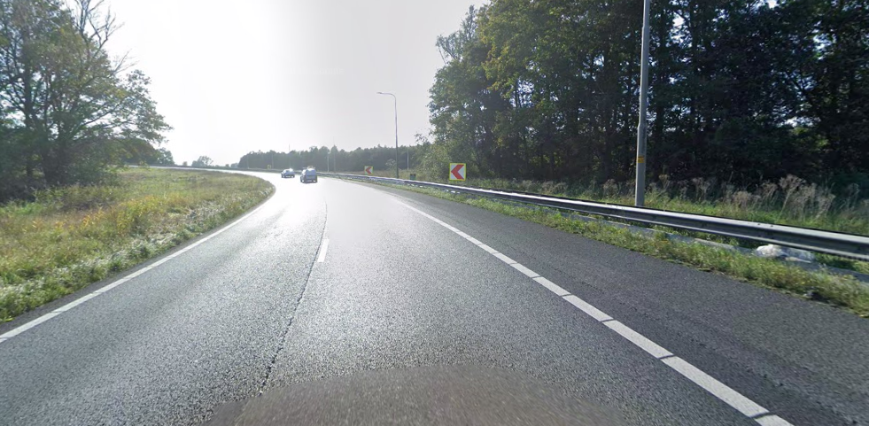 Foto: Vier auto’s vlogen vorige week uit deze bocht: ‘Let op je snelheid’