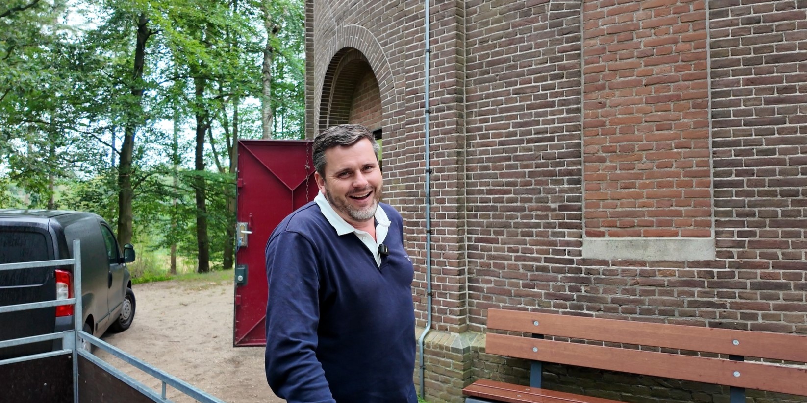 Foto: Pieter houdt oorlogsherinneringen levend: 'Zou enorm zonde zijn als dit verloren gaat'