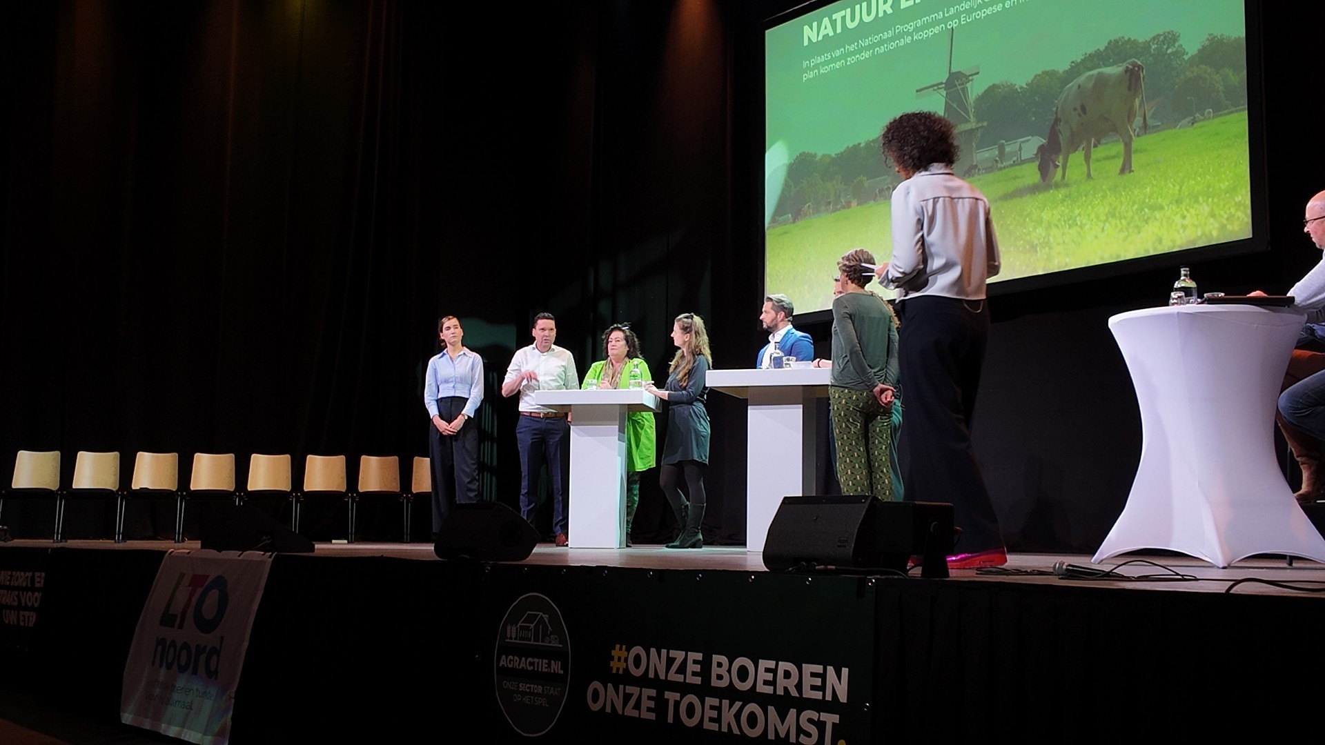 Foto: Nationaal Plattelandsdebat trekt volle zaal met jongeren uit de regio