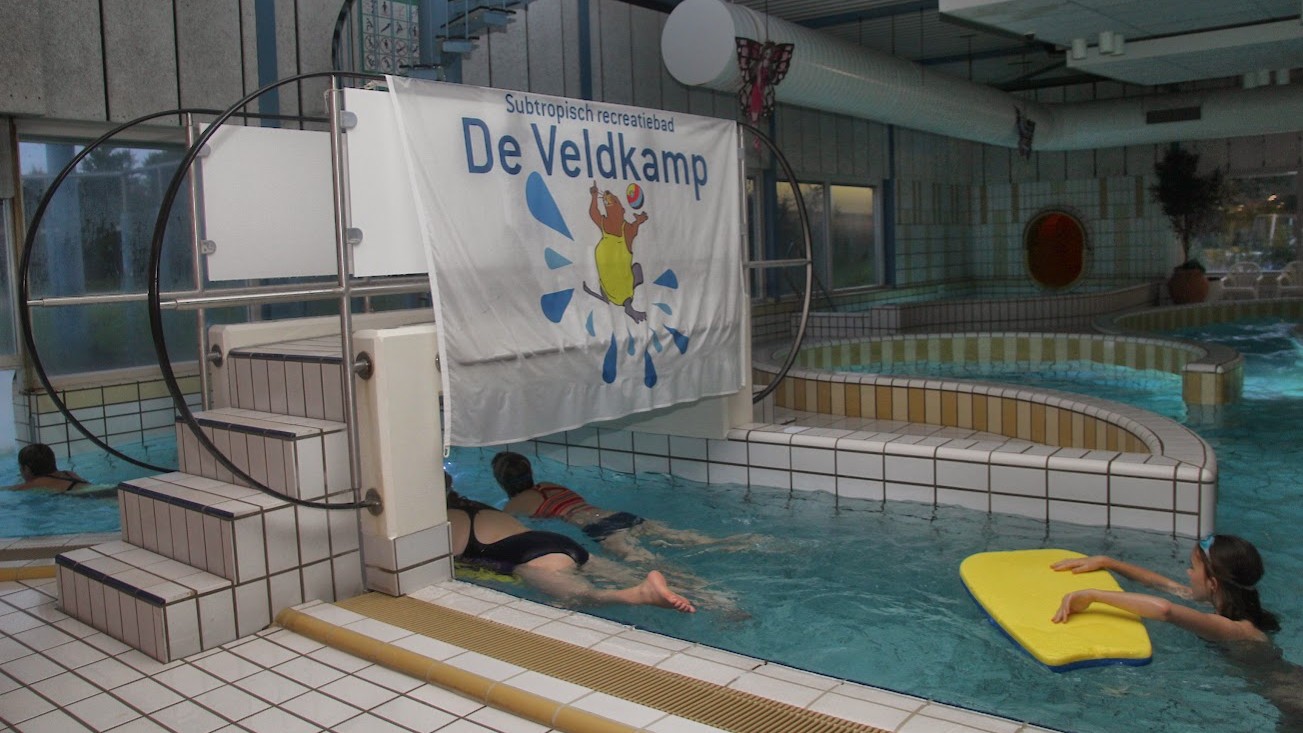 Foto: Speeltoestellen en glijbaan blijven een optie in onderzoek naar toekomst De Veldkamp