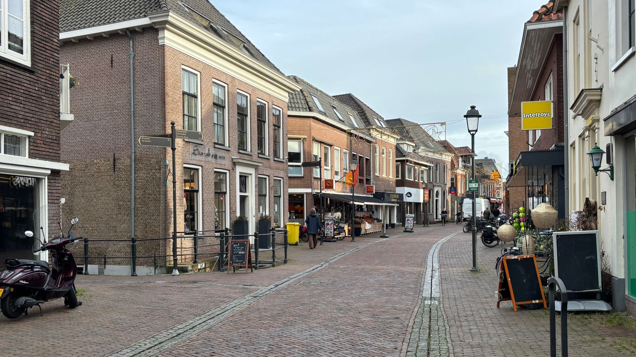 Foto: Nijkerk start route om winkels en horeca toegankelijker te maken