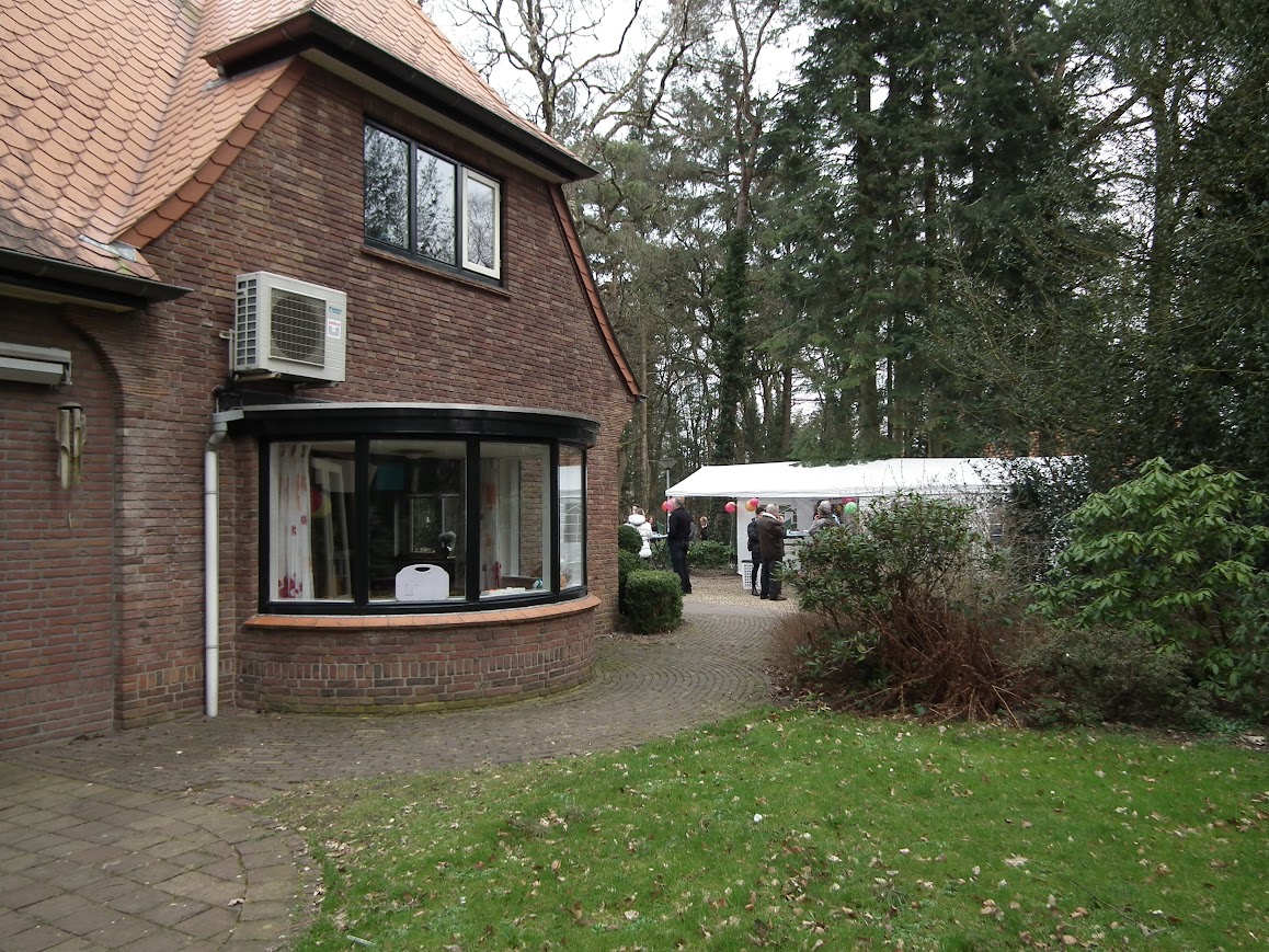 Foto: ‘Dit is levensgevaarlijk’: cliëntenraad trekt steun voor sluiting zorgvilla's in