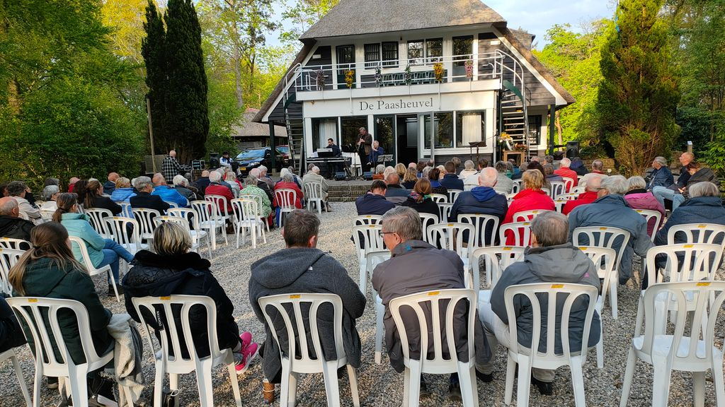 Foto: 'Herdenken is voor ons en zij die na ons komen'