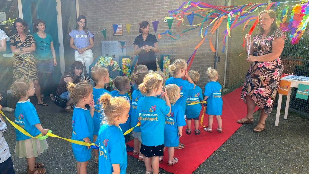 Foto: Peuters zo trots als een pauw na behalen Peuter4Daagse