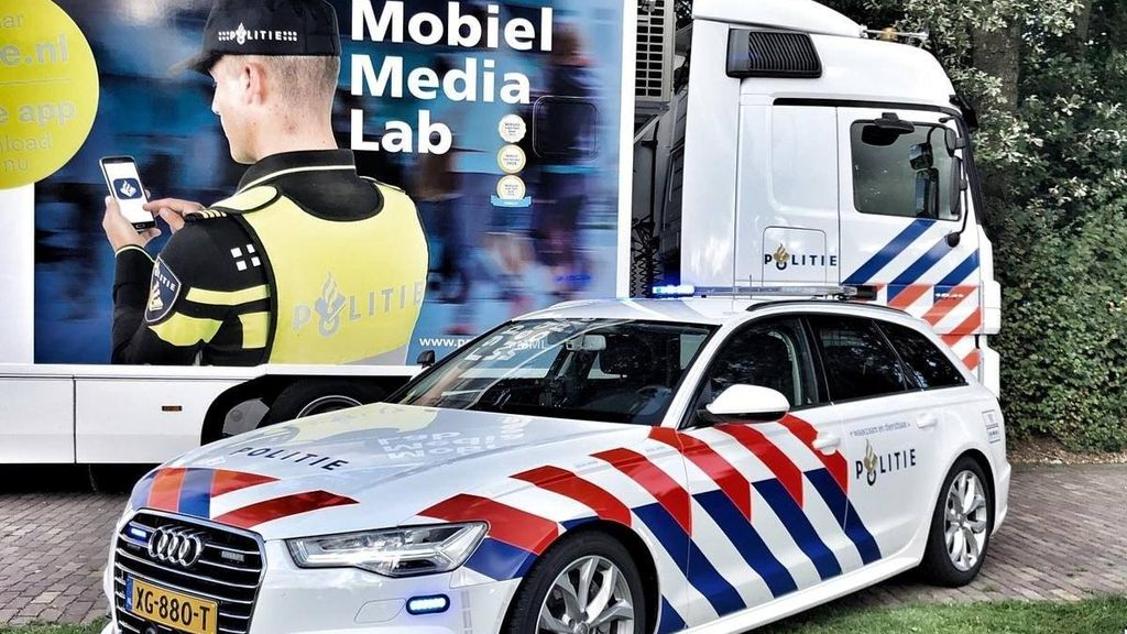 Foto: Mobiel Media Lab ingezet in gemeenten Barneveld en Nijkerk tijdens Week van de Cybercrime