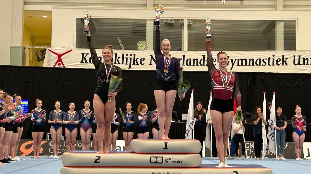 Foto: Jette van ’t Hul Nederlands Kampioen en Seizoenskampioen