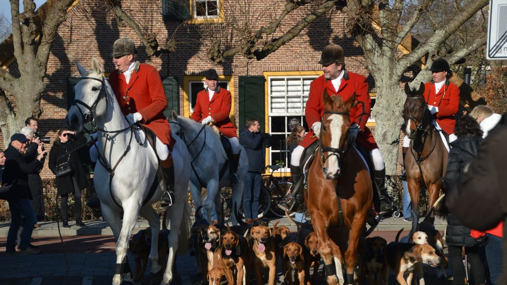 Foto: Slipjacht Hoevelaken trekt veel publiek
