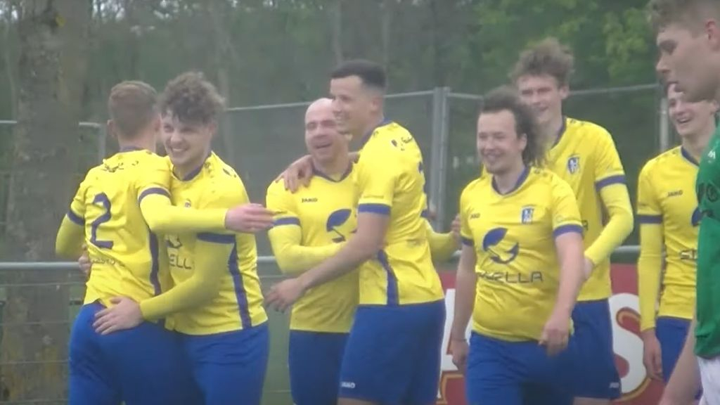 Foto: Nunspeet verslaat Monnickendam, vijf finales te gaan !