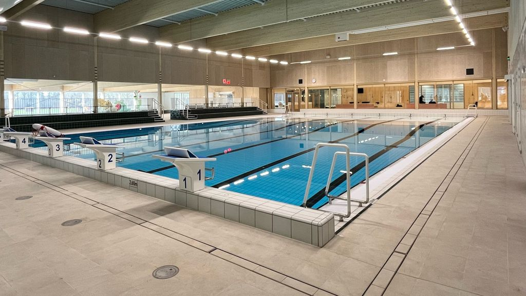 Foto: Schenken van alcohol in lobby nieuwe Wiltsangh mogelijk door 1,25 meter hoge afscheiding