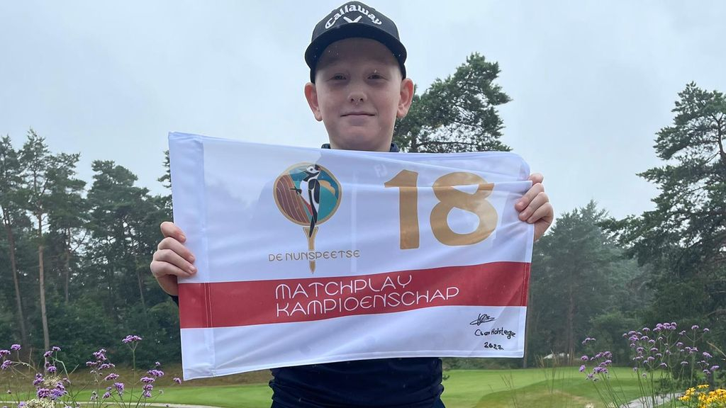 Foto: 12-jarige Dean schrijft golfgeschiedenis