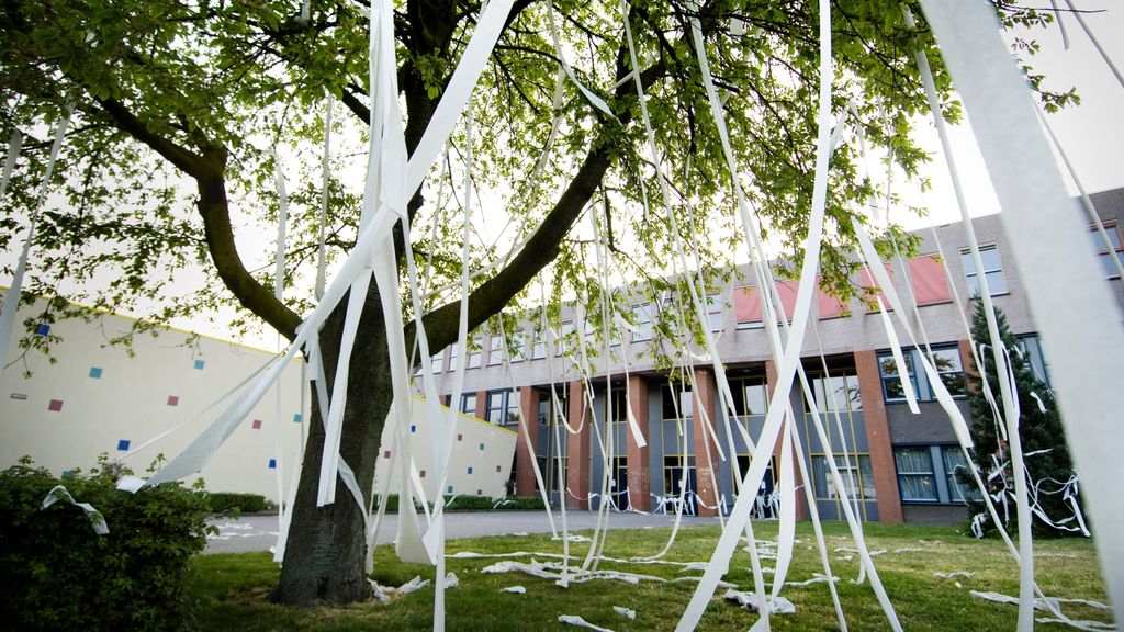 Foto: Veel examenstunts, politie vindt het maar niks