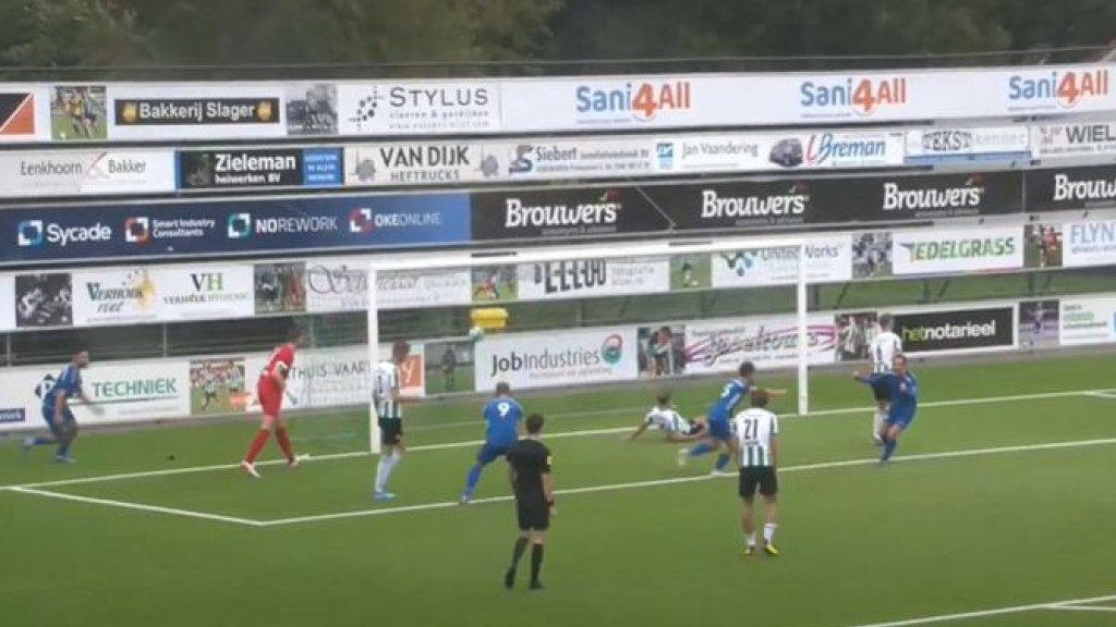 Foto: SDV Barneveld heeft de uitwedstrijd tegen Genemuiden verloren met 2-1